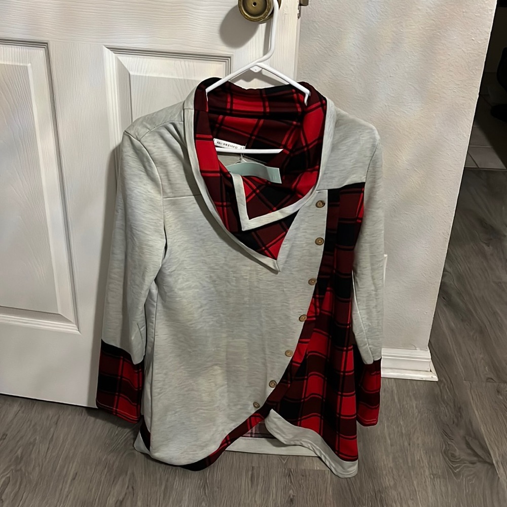 Sweatshirt